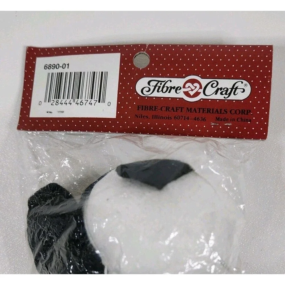 VINTAGE 90s Fibre Craft Black White   Bunny Head & Paws Set #6890 Easter NOS